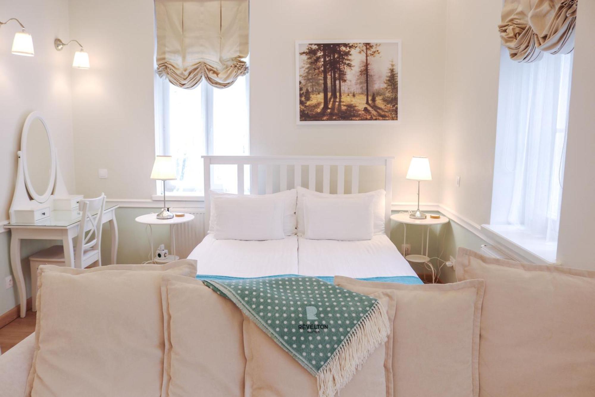 Revelton Suites Талин Екстериор снимка